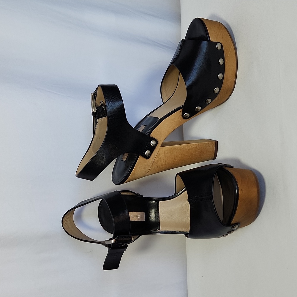 Michael Kors Wood Platform Leather Sandals With Buckle Strap And Studs Size 38